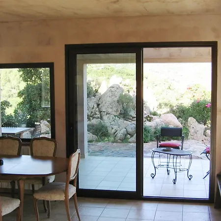 Casa vacanze Le Rocce Fiorite *