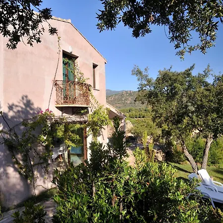 Holiday home Le Rocce Fiorite
